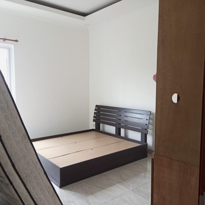 Rumah disewakan di Meadow Green Lippo Cikarang